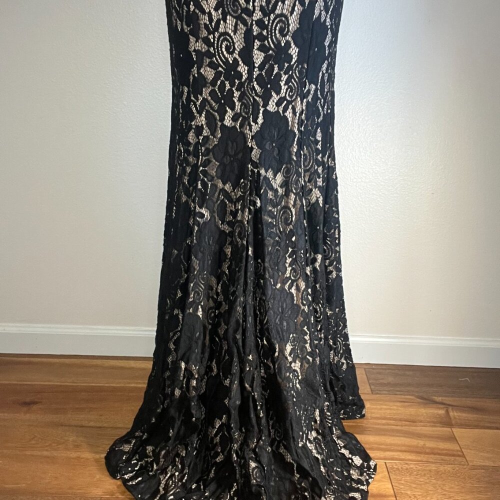Prom, Formal, Long Dresses - Picture 3 of 5